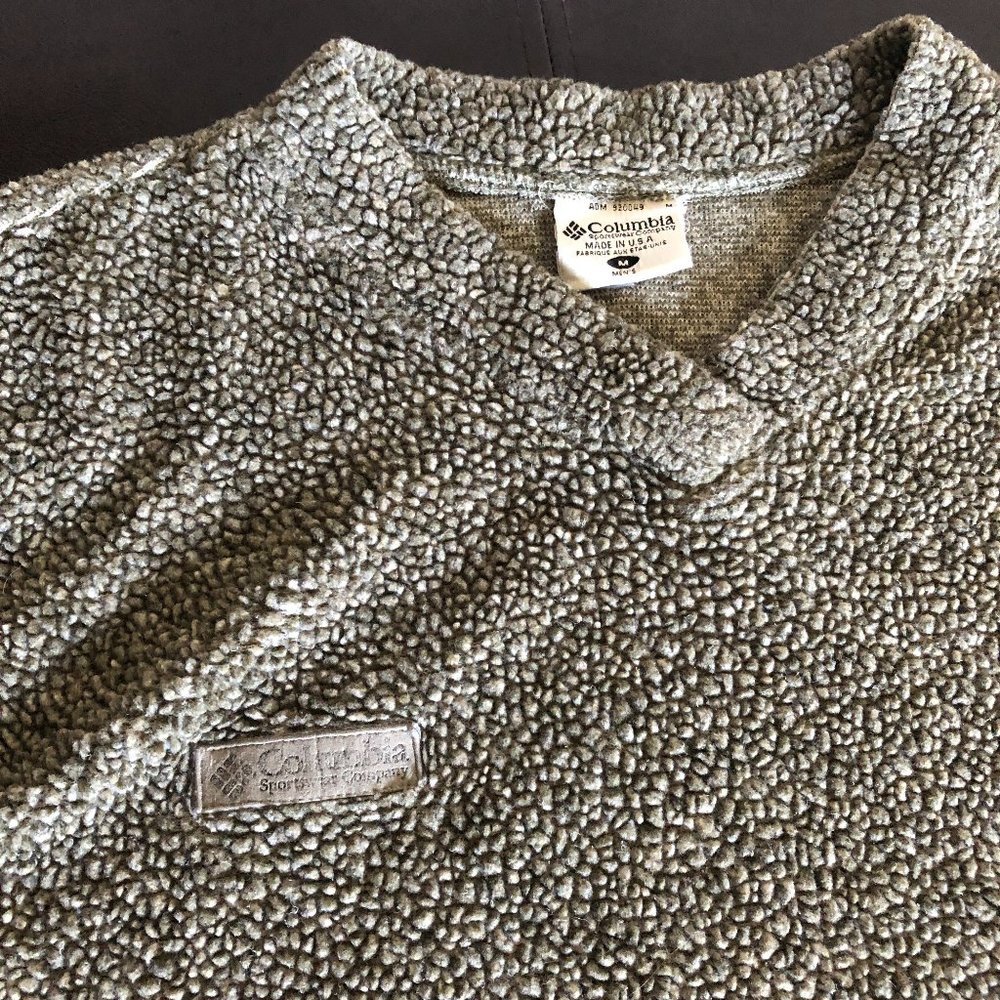 Men's Columbia Grey V-neck sweatshirt